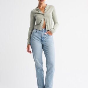 Abercrombie & Fitch Curve Love Ultra High Rise 90s Straight Jean